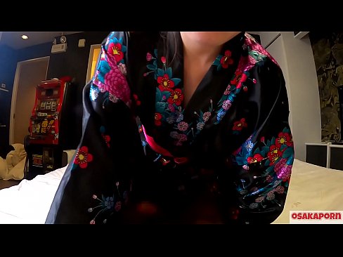 ❤️ Νεαρό κορίτσι cosplay αγαπάει το σεξ σε οργασμό με ένα squirt σε μια αλογόνα και μια πίπα. Ασιάτισσα με τριχωτό μουνί και όμορφα βυζιά σε παραδοσιακή ιαπωνική φορεσιά δείχνει αυνανισμό με γαμημένα παιχνίδια σε ερασιτεχνικό βίντεο. Sakura 3 OSAKAPORN ❌ Ανώμαλο βίντεο